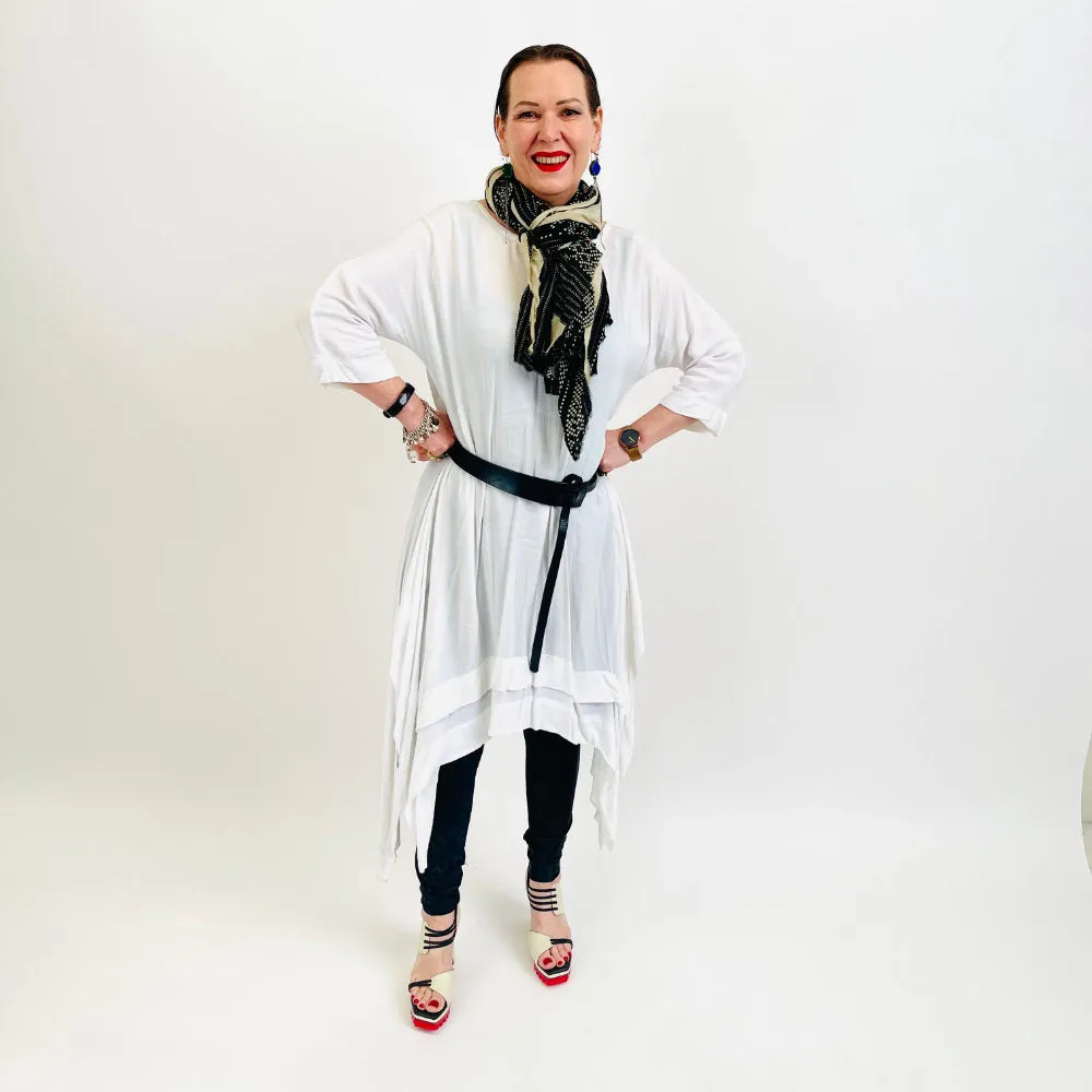 Annie - Ivory/black