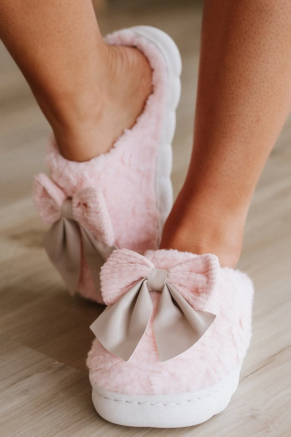 Bow Plush Winter Slippers | PRE ORDER