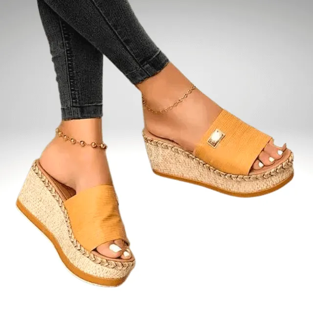 High Wedges Classic Sandal