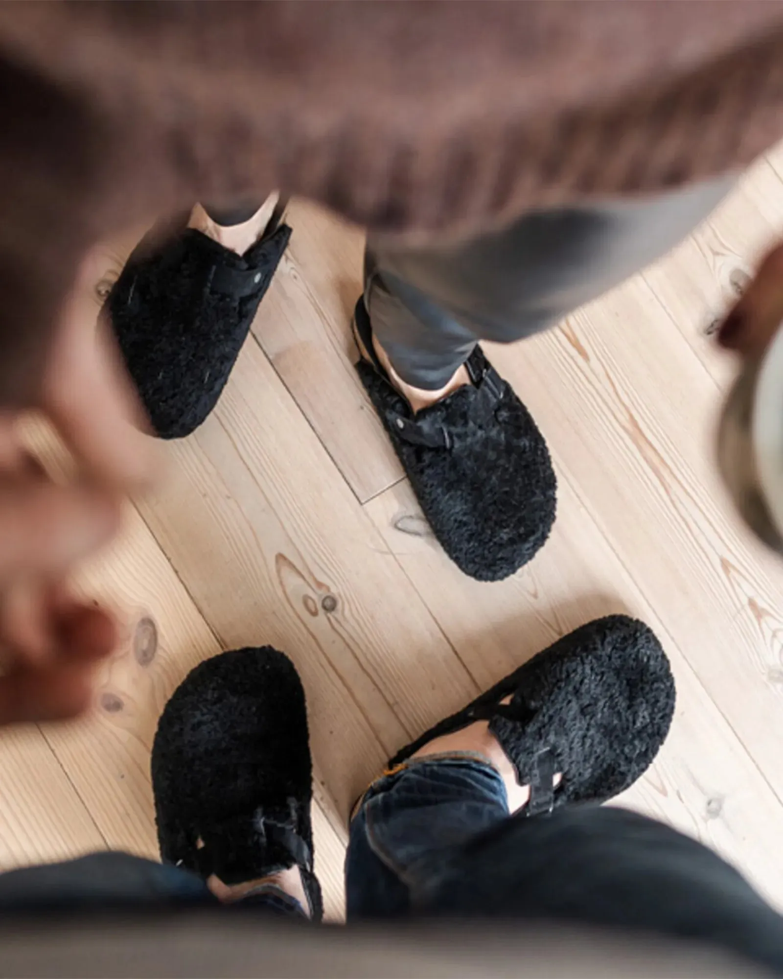 Roma Slippers - Black