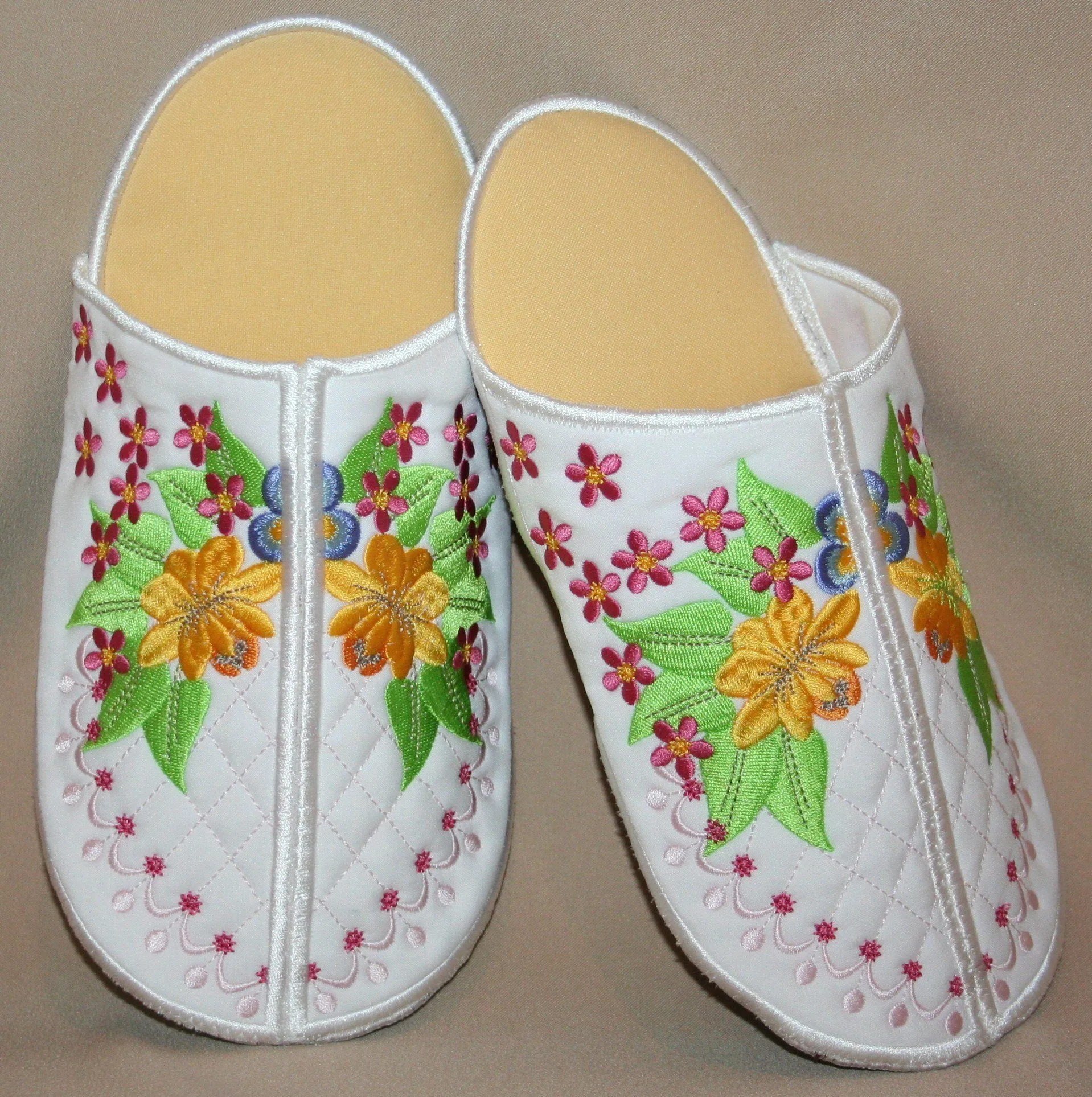 Touch of Spring Slippers
